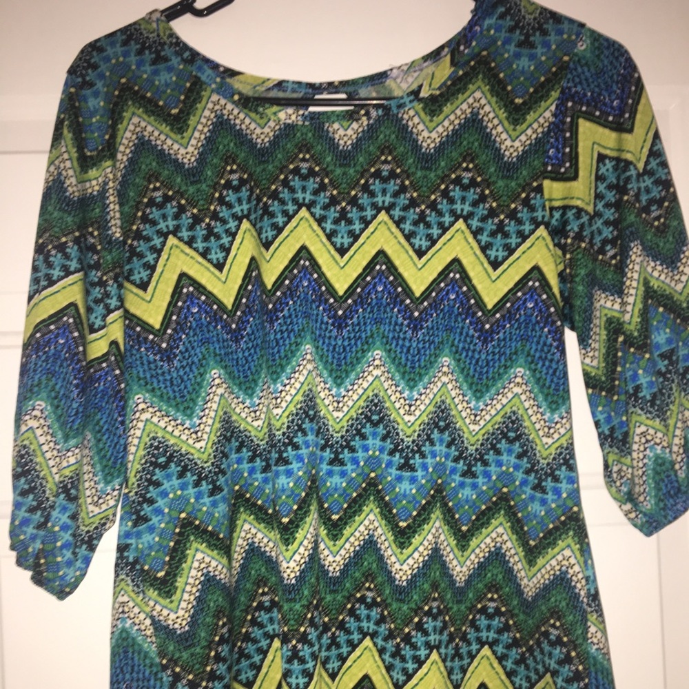 Small Multi-Colored Top in Excellent Condition